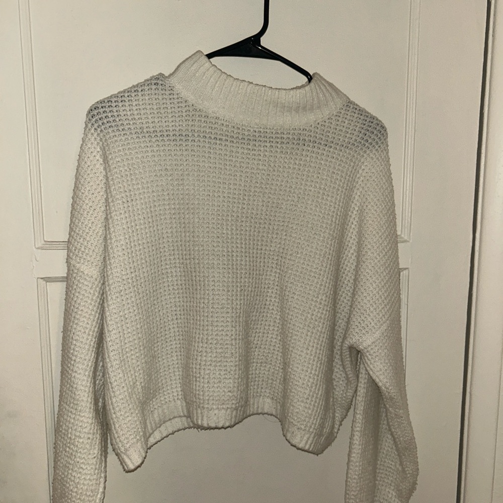 Hollister Cream Turtleneck Sweater